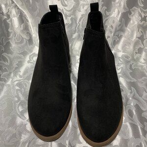 Time and Tru Women's Black Ankle Boots, Size 10W